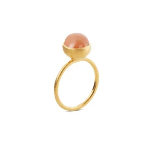 Ring i Forgylt Sølv med Peach månesten – 8 mm