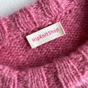 HipKnitShop rosa vevd label